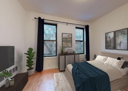 East 93 Street - Photo 1