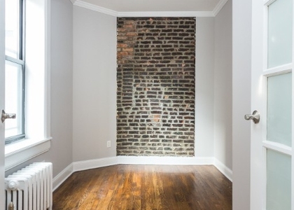 432 East 13th Street - Photo 1