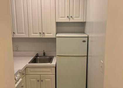 East 85th Street - Photo 1