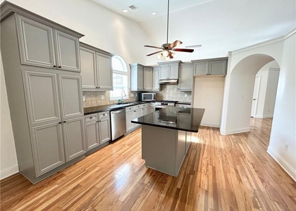 1873 Jameson Circle - Photo 1