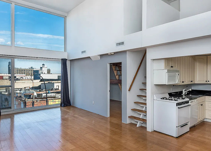 125 Kingsland Avenue - Photo 1