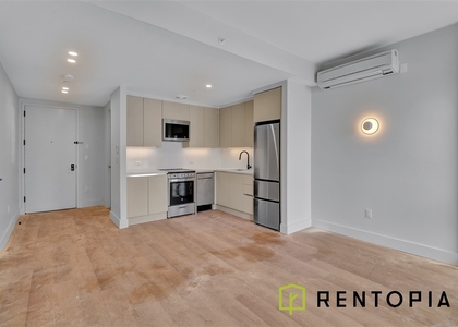 130 Hope Street - Photo 1