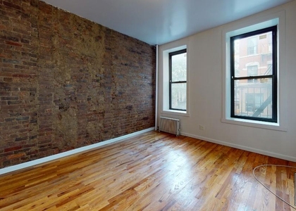 43 Clinton Street - Photo 1