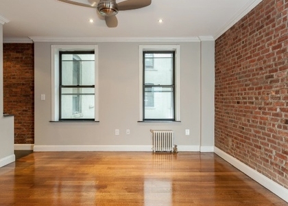 East 100th Street - Photo 1