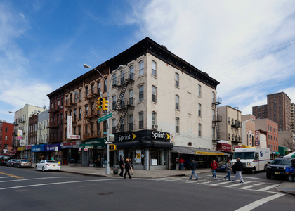80 Graham Avenue - Photo 1