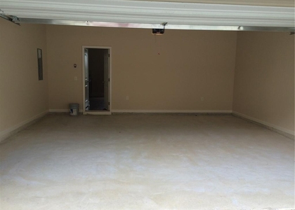 736 Westmoreland Lane - Photo 1