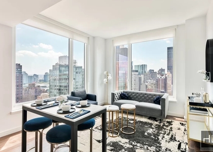East 54th Street - Photo 1