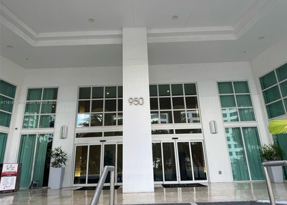 950 Brickell Bay Dr - Photo 1
