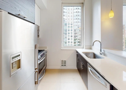 Columbus Avenue - Photo 1