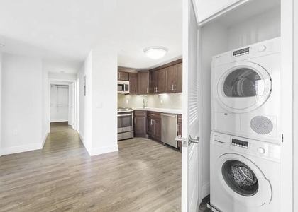 East 91st Street - Photo 1