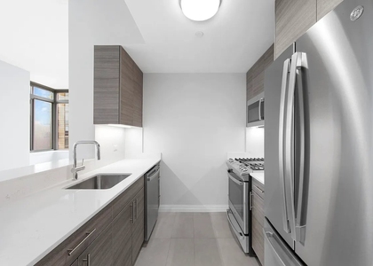 East 92nd Street - Photo 1