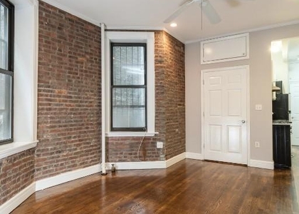 East 18th Street - Photo 1