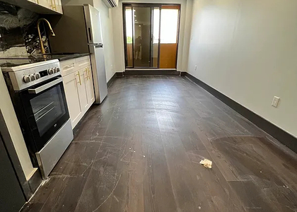 870 New York Avenue - Photo 1