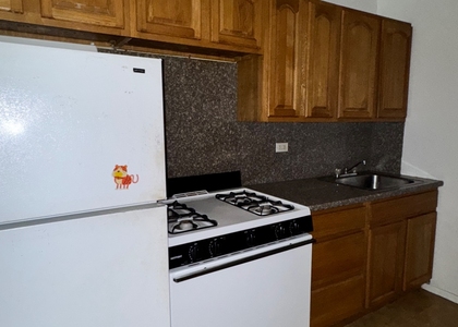 Midwood - Photo 1