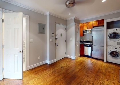 East 5th Street - Photo 1