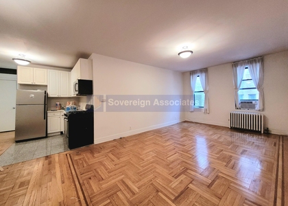 660 Fort Washington Avenue - Photo 1