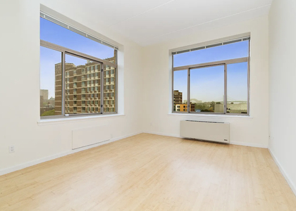 1st Avenue - Photo 1