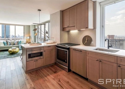 West 43rd Street - Photo 1