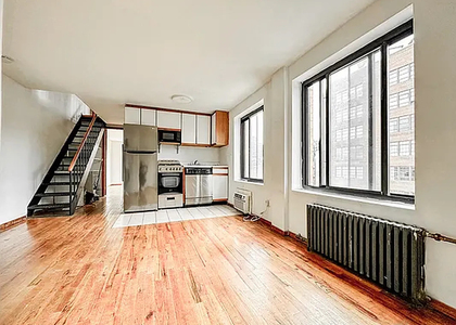 29 7th Avenue South - Photo 1