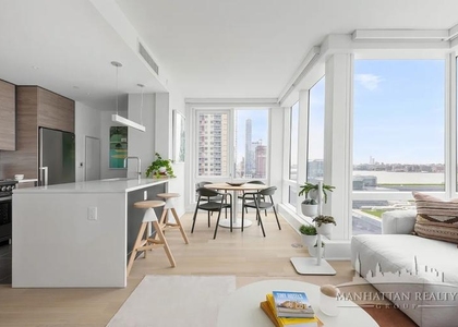 West 38th Street - Photo 1