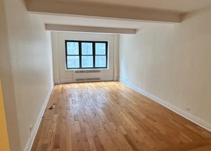 East 56th Street - Photo 1