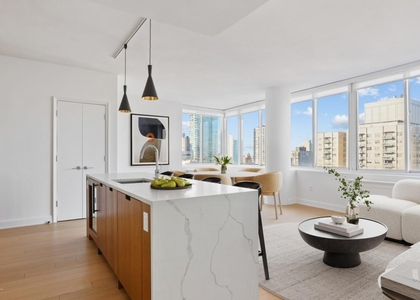E 54th St. - Photo 1