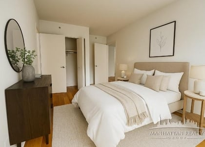West 96th Street - Photo 1