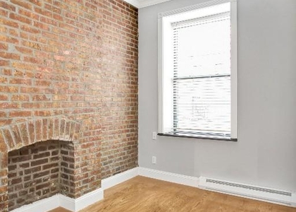 West 103rd Street - Photo 1