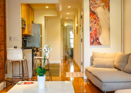 East 7th Street and 1st Avenue - Photo 1