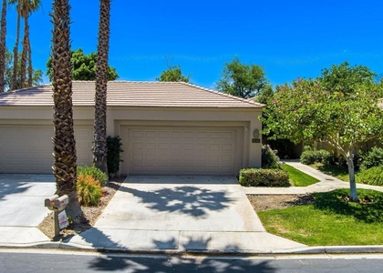 80601 Oak Tree - Photo 1