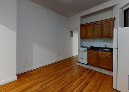 East 36 Street - Photo 1