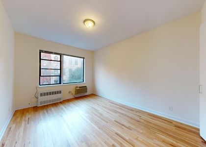 East 85th Street - Photo 1