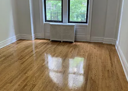 West 98th Street - Photo 1