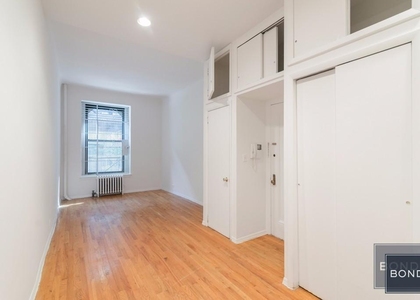 315 East 93rd Street - Photo 1