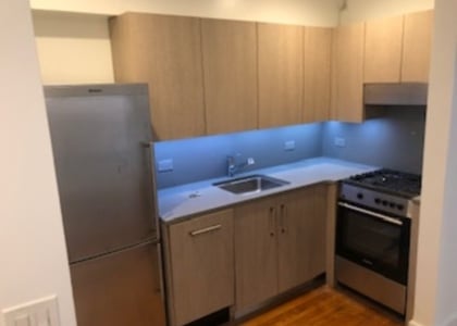 West 15th Street - Photo 1