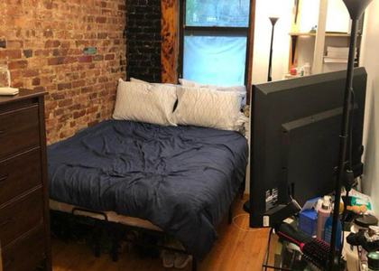 536 East 5th Street - Photo 1
