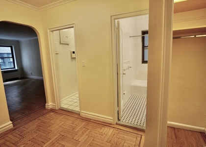 124 East 24th - Photo 1