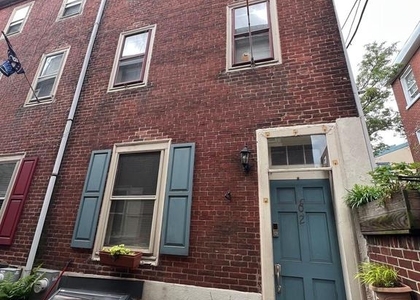 502 S Hancock Street - Photo 1