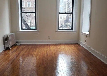 E 38th St - Photo 1