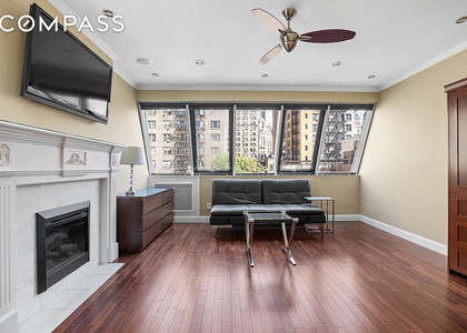 258 W 71st Street - Photo 1