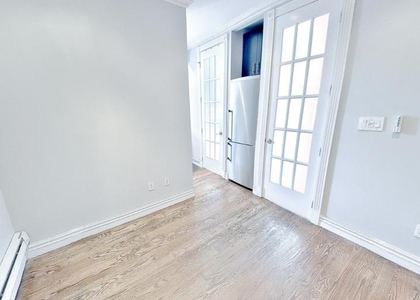 44 Avenue B - Photo 1