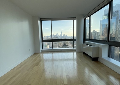 West 31st Street - Photo 1