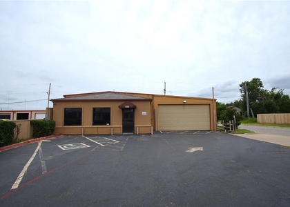 136 Nw 122nd Street - Photo 1