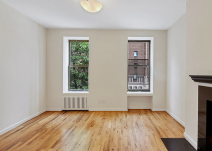 98th street and 3rd avenue  - Photo 1