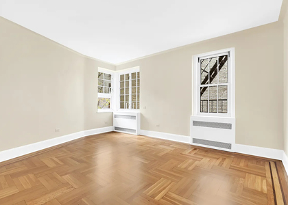 Jane Street - Photo 1