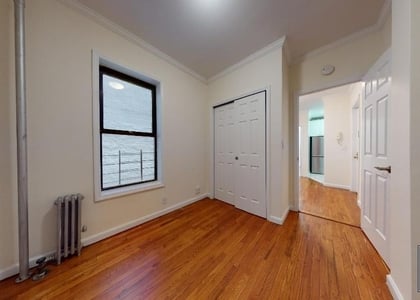 East 80th Street - Photo 1