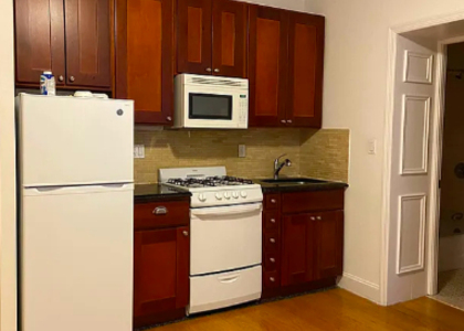 1752 First Avenue - Photo 1