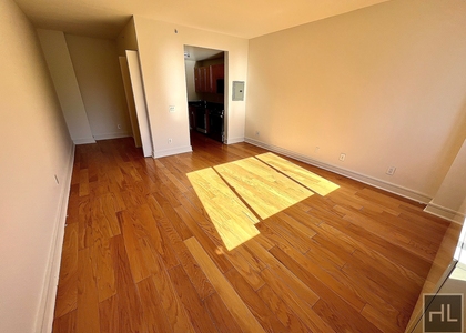 West 96 Street - Photo 1