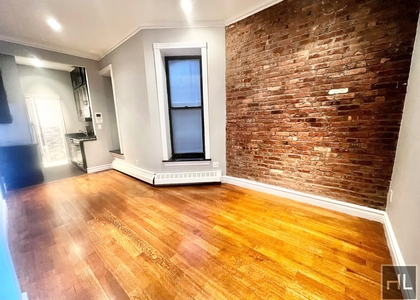 East 28 Street - Photo 1