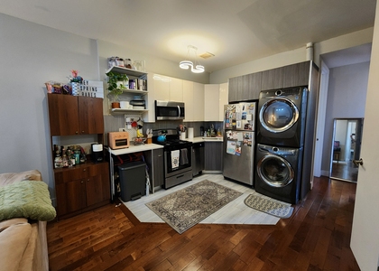 143 Cornelia Street, Brooklyn, - Photo 1